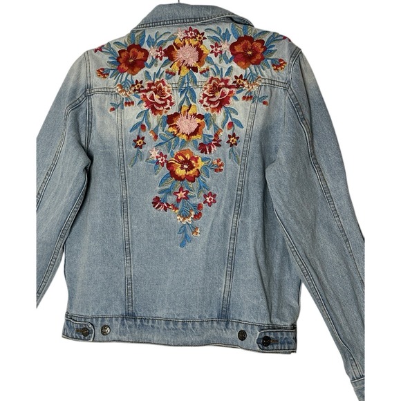 Savanna Jane Denim Jean Jacket Medium Embroidered Floral Boho Artisan Western - Picture 8 of 10